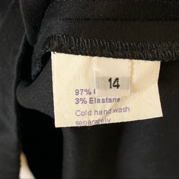 Carla Zampatti dress in cool black - Picture 9 of 9